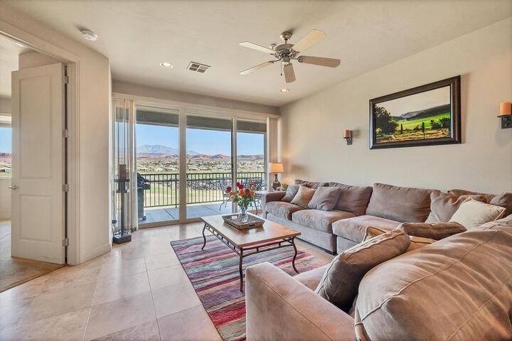 Property Photo:  225 N Country Ln #52  UT 84770 