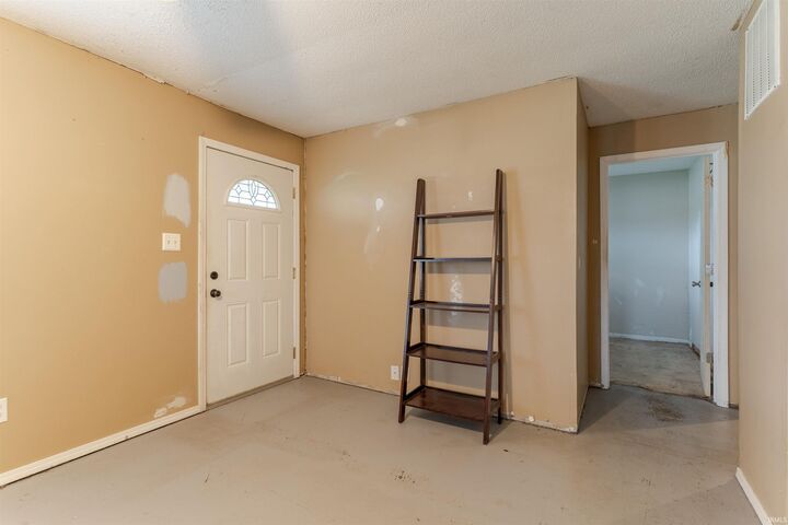 Property Photo:  4520 Taylor Avenue  IN 47714 