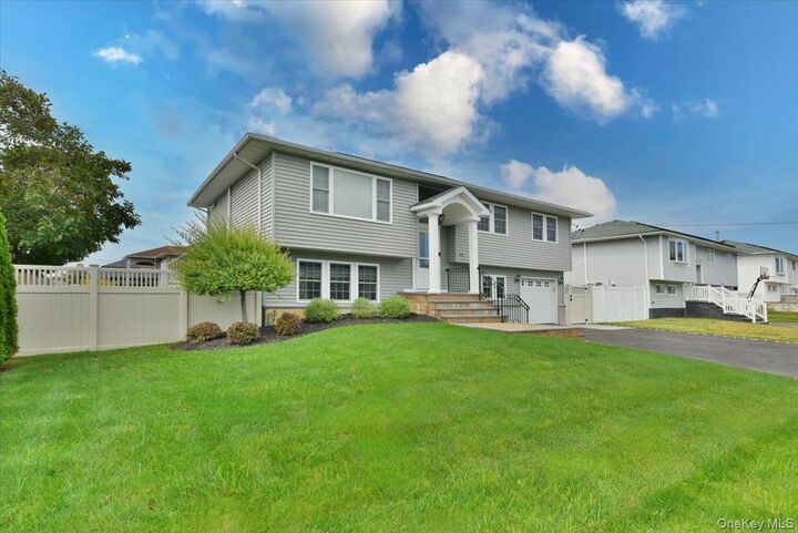 Property Photo:  62 S Bay Avenue  NY 11758 