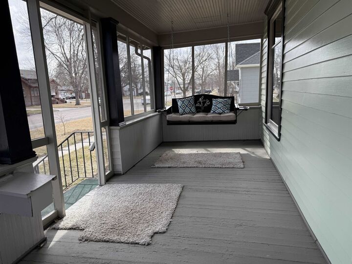 Property Photo:  108 S Sycamore  NE 69101 