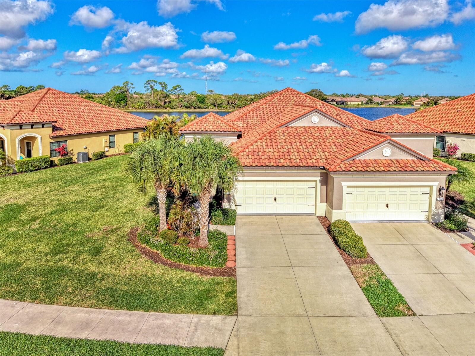 Property Photo: 287 Casalino Drive FL 34275