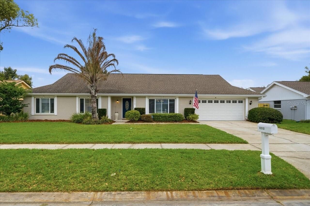 Property Photo: 12212 Snead Place FL 33624