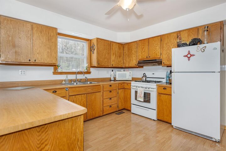 Property Photo:  6556 N Magruder Road  MI 48618 