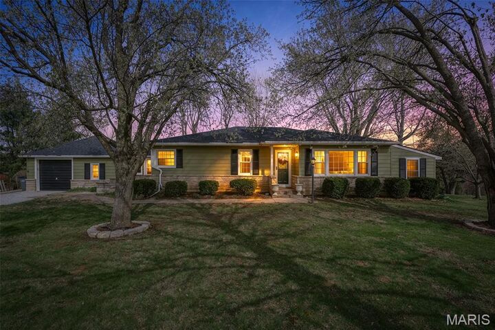 Property Photo: 8864 US Highway 61 MO 63670