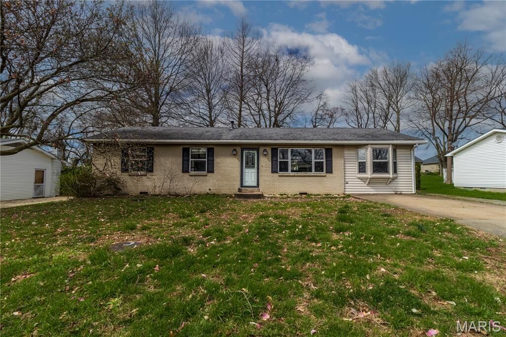 Property Photo: 153 N West Lane MO 63755