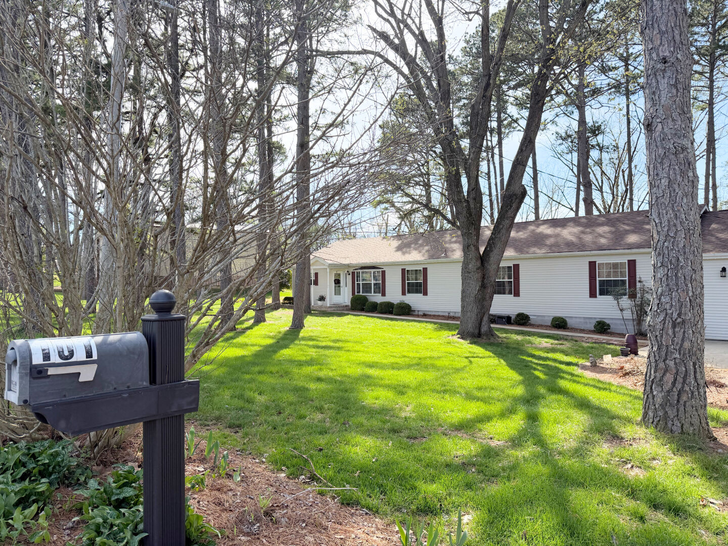 Property Photo: 101 Azalea Lane IL 62958