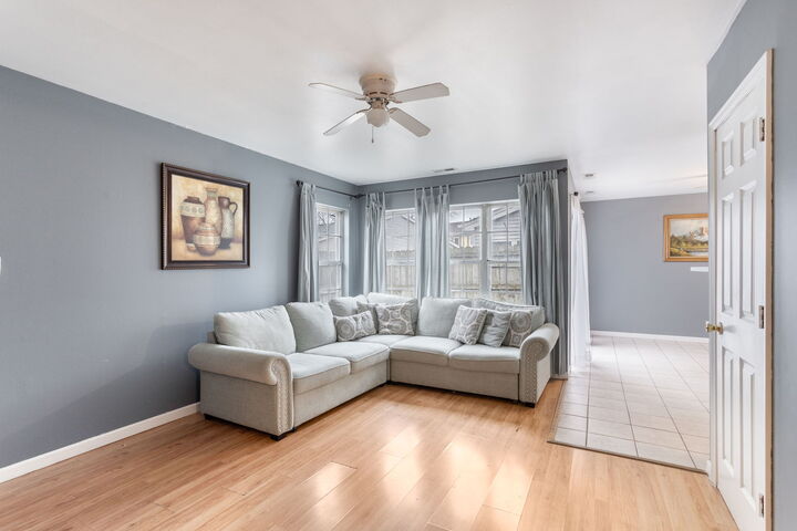 Property Photo:  80 Fernwood #O Drive  IL 60440 