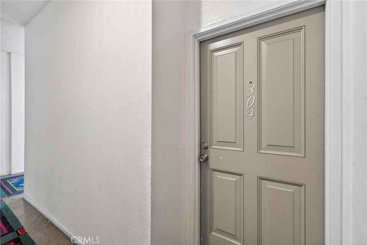 Property Photo: 4441 Woodman Avenue 304 CA 91423
