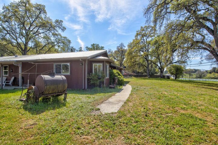 Property Photo: 20991 Jamestown Road CA 95370