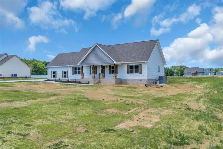 Property Photo:  106 Wiseman Ln  TN 37398 