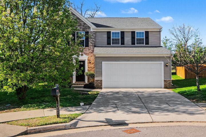 Property Photo: 2008 Cottage Grove Ct TN 37013