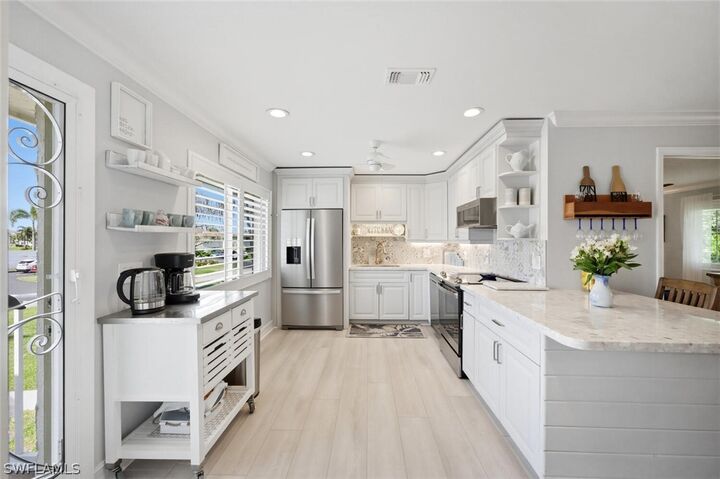 Property Photo: 500 Teryl Road 2312 FL 34112