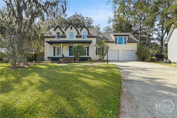 Property Photo:  8 Chestley Place  GA 31406 