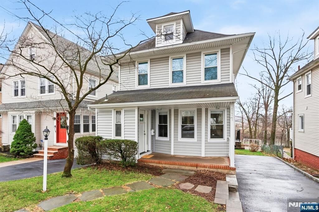 Property Photo:  117 Overpeck Avenue  NJ 07660 