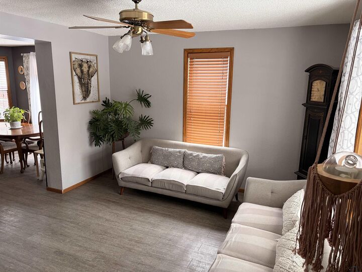 Property Photo:  1722 George St  IA 51103 