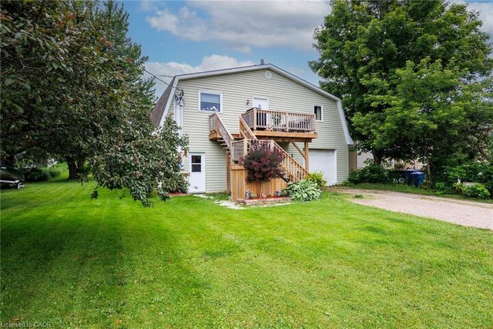 392008 Grey Road 109 — photo 1