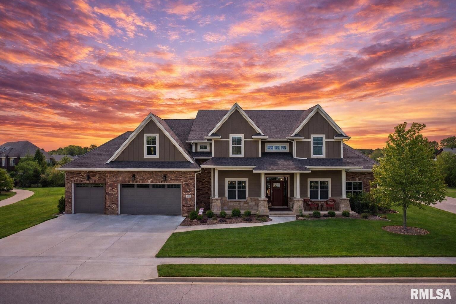 Property Photo:  3112 W Saint Charles Place  IL 61615 