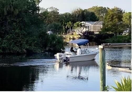 Property Photo: 7918 SE Paradise Court FL 34997