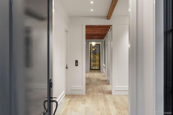 Property Photo: 888 S Franklin Street CO 80209