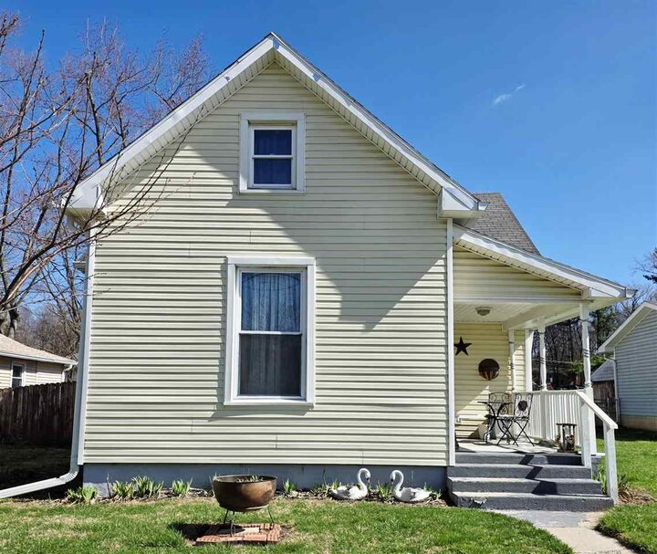 Property Photo:  610 N 12th Street  IN 47362 