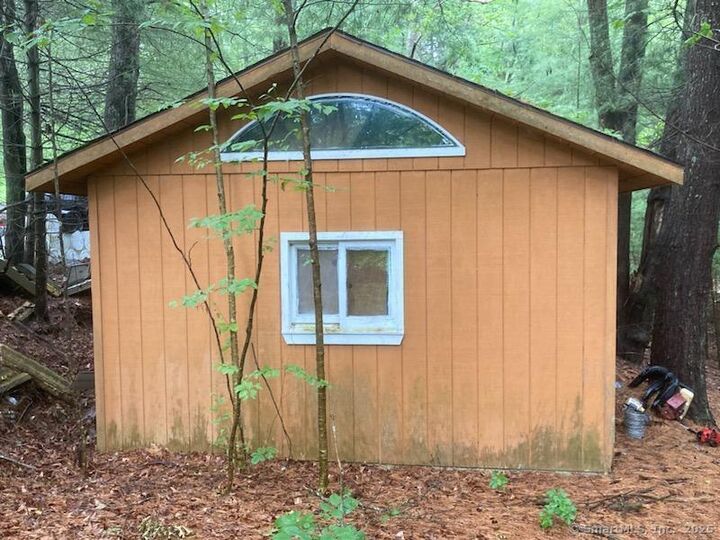 Property Photo:  600 Lydall Street  CT 06042 