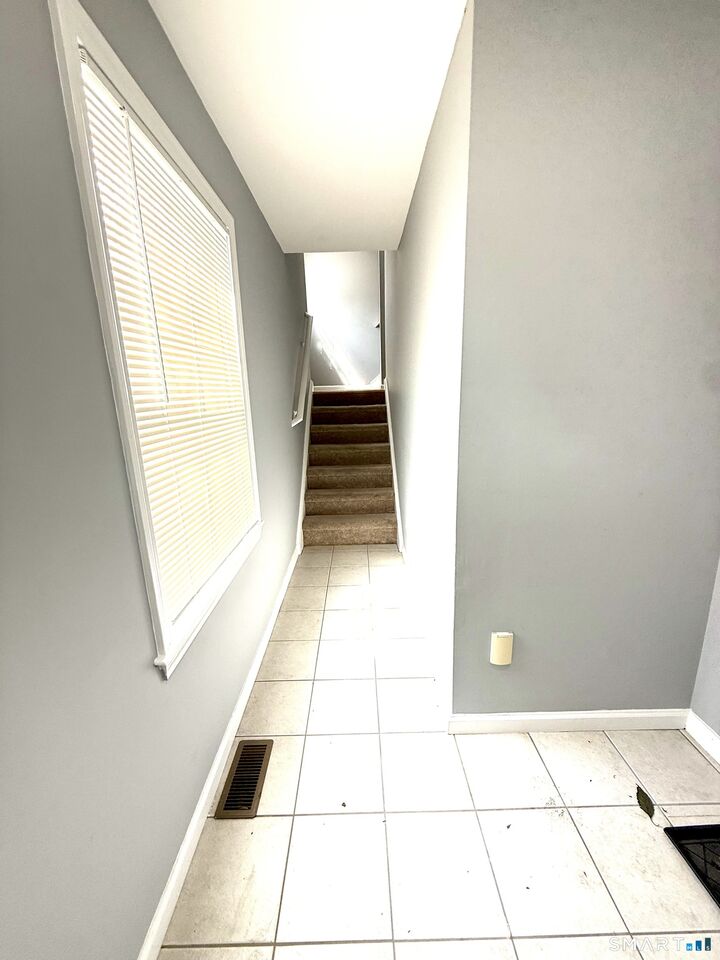 Property Photo:  33 Boston Terrace 3  CT 06610 