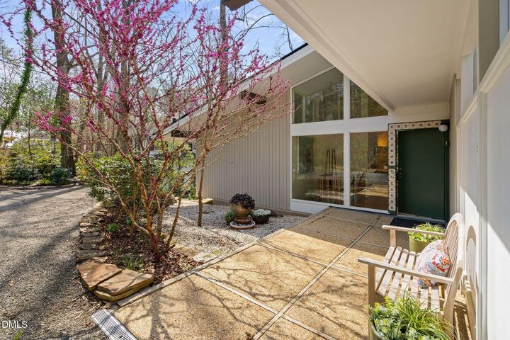 Property Photo: 414 Westwood Drive NC 27516