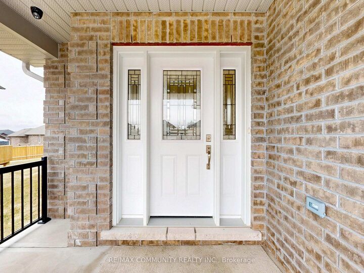 Property Photo: 88 Keeler Court ON K0L 2V0