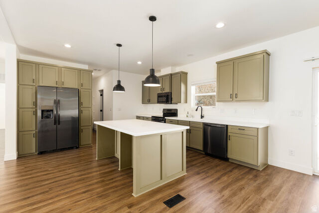 Property Photo:  447 E Newel Ave  UT 84784 