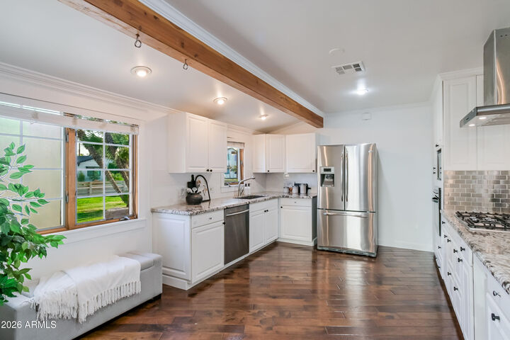 Property Photo:  5328 E Pinchot Avenue  AZ 85018 