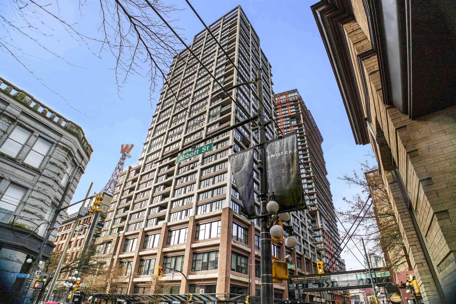 Property Photo: 108 W Cordova Street 1701 BC V6B 0G5