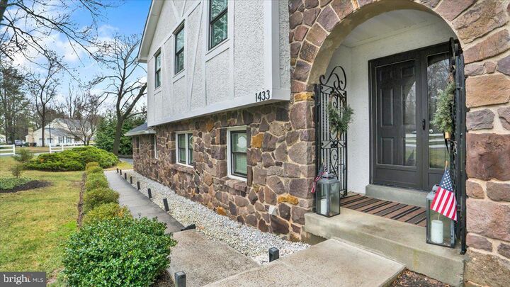 Property Photo:  1433 Southwind Way  PA 19025 