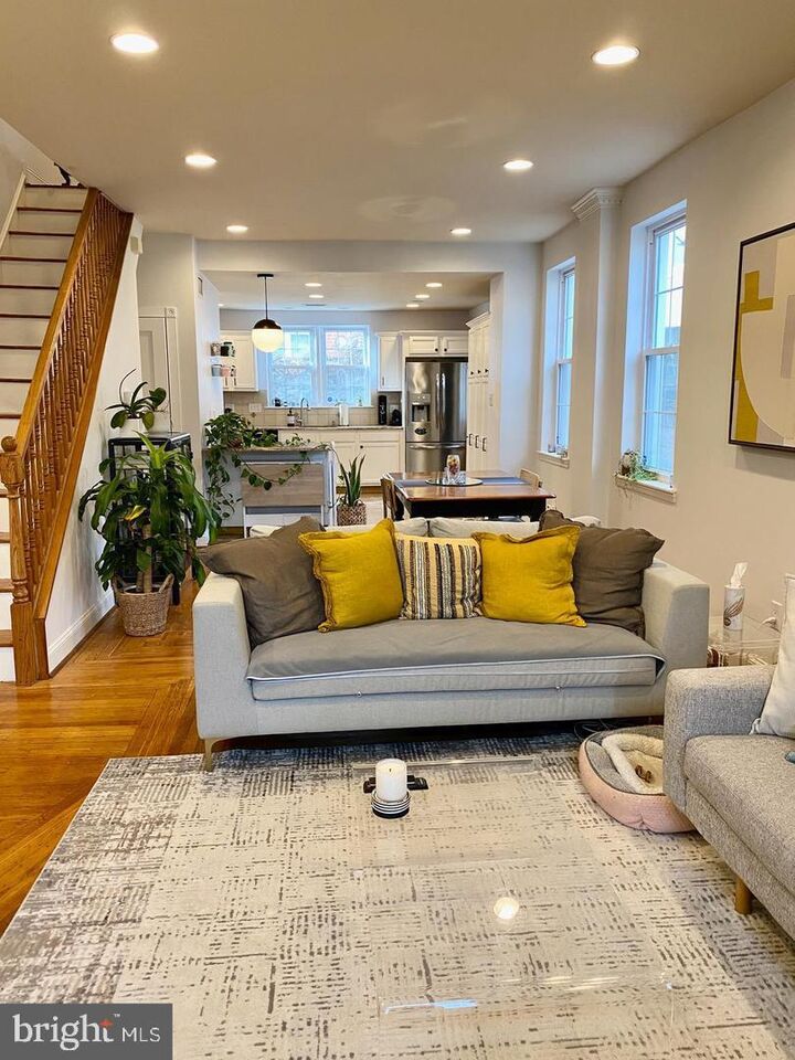 Property Photo: 1022 N 4th Street PA 19123