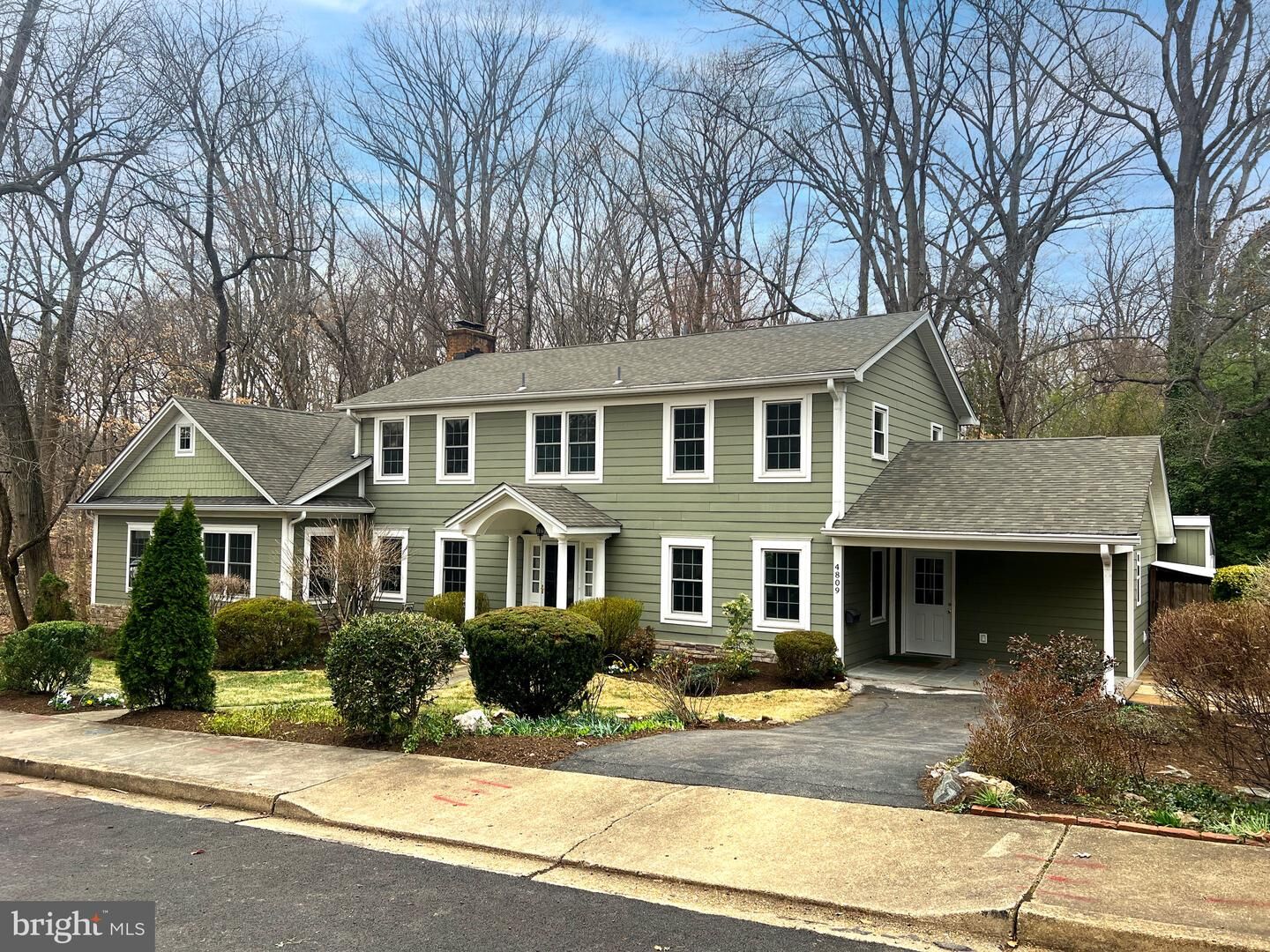 Property Photo:  4809 7th Street S  VA 22204 