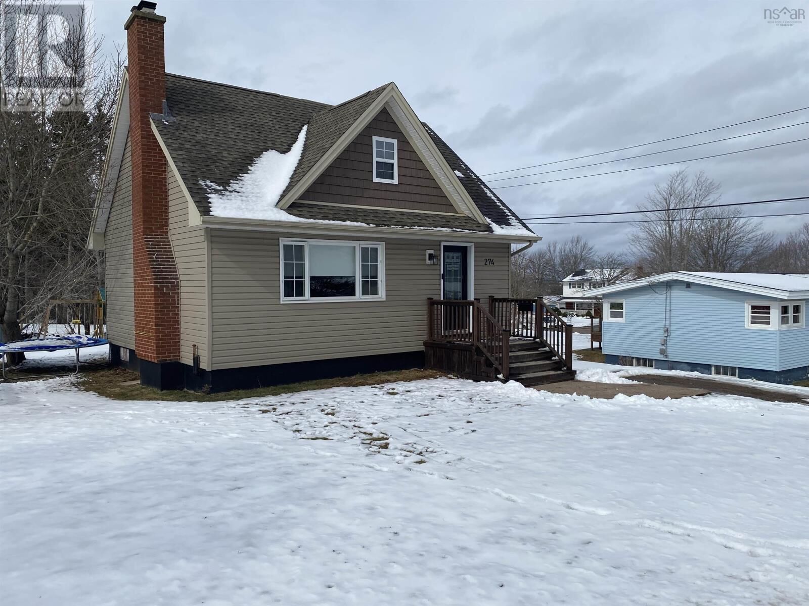 Property Photo:  274 Pleasant Street  NS B2N 3T1 