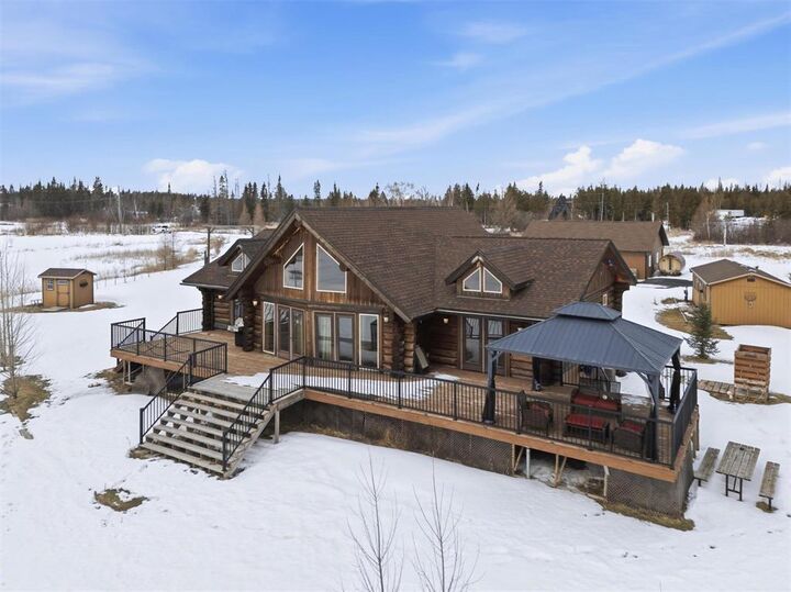 Property Photo:  20 Knight Avenue  MB R0E 0N0 