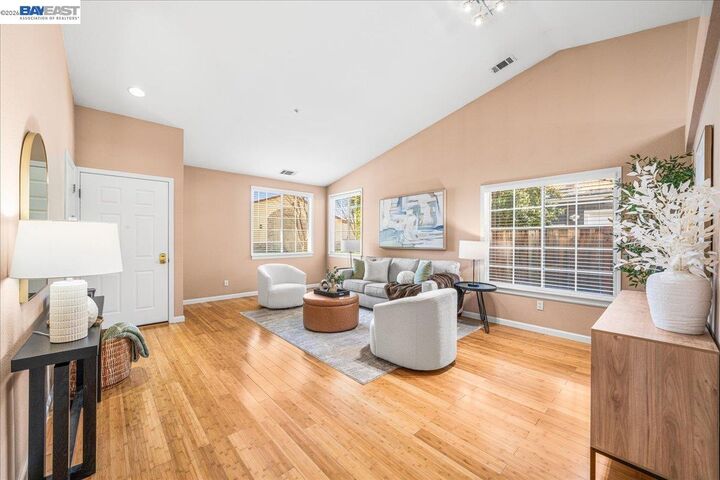 Property Photo:  1727 Sutter St  CA 94551 