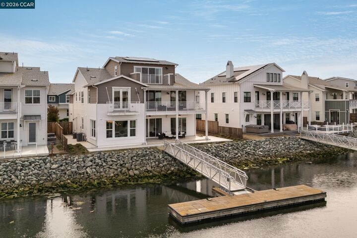 Property Photo:  461 Halcyon Pl  CA 94511 