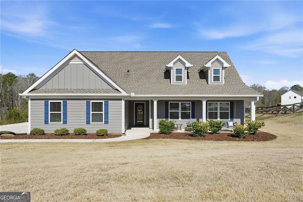 Property Photo:  511 Grand Oaks Avenue  GA 30620 