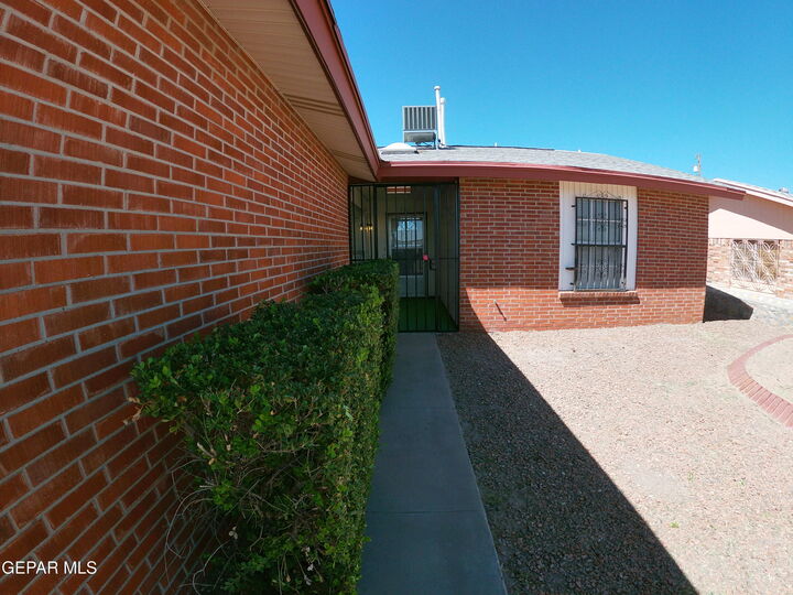 Property Photo:  2037 Anise Drive  TX 79935 