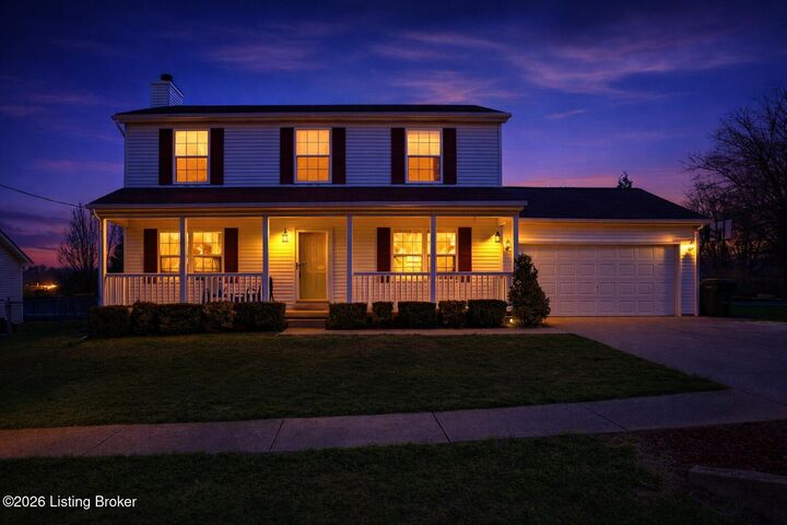Property Photo:  501 Eileen Ct  KY 40175 