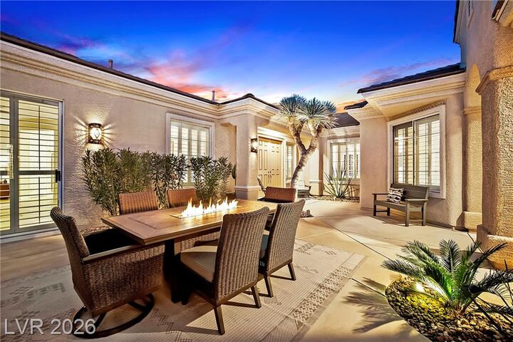 Property Photo:  2372 Hardin Ridge Drive  NV 89052 
