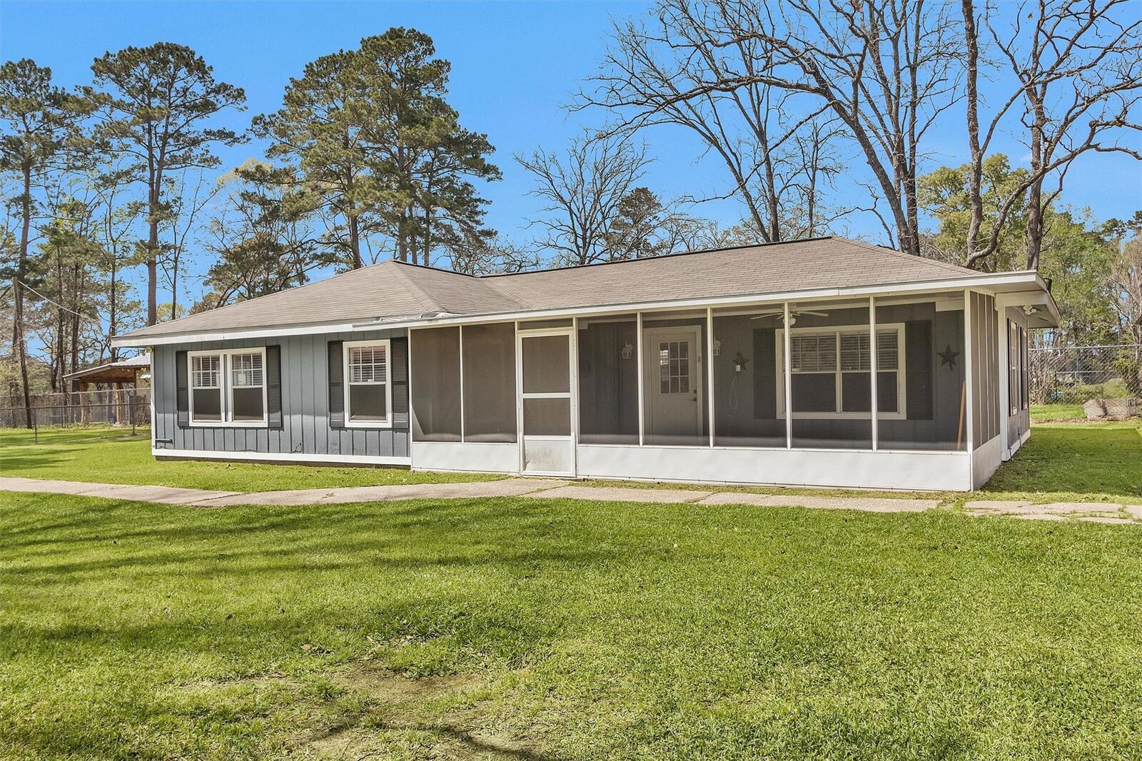 Property Photo:  95 Main Street  TX 77340 