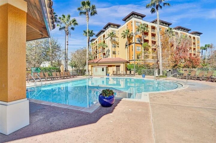 Property Photo:  12527 Floridays Resort Drive 205E  FL 32821 