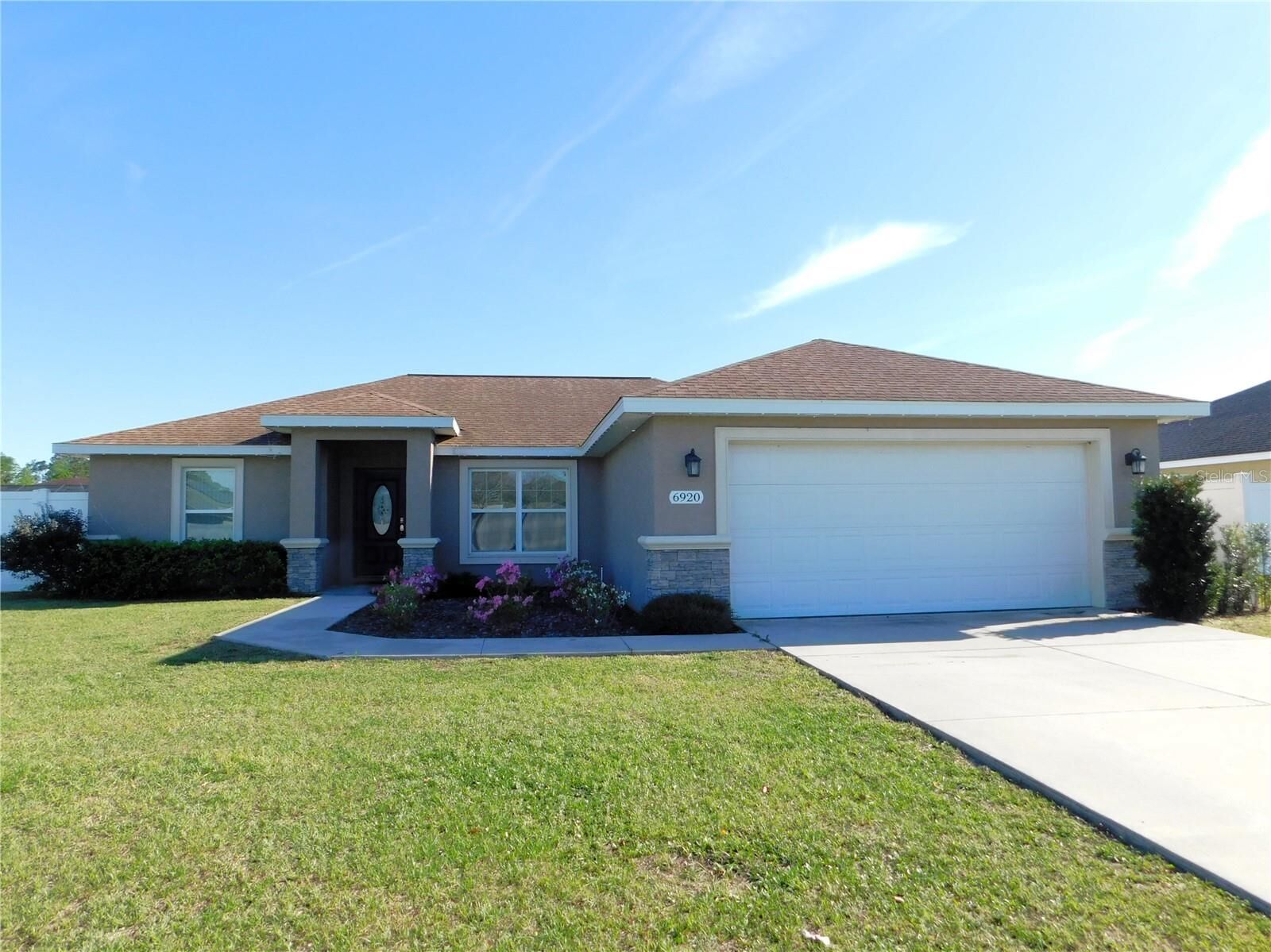Property Photo: 6920 SE 103 Place FL 34420
