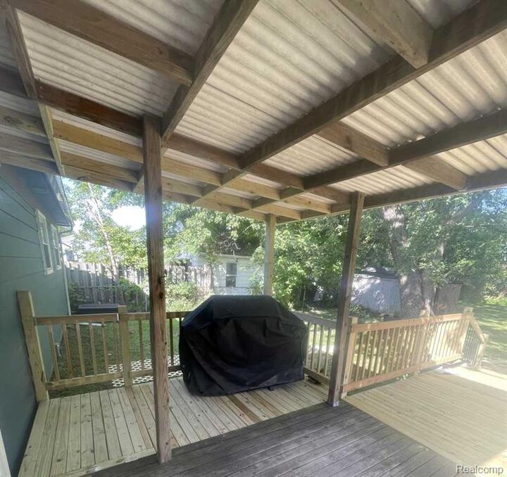 Property Photo: 38176 S Groesbeck Highway MI 48036 1926
