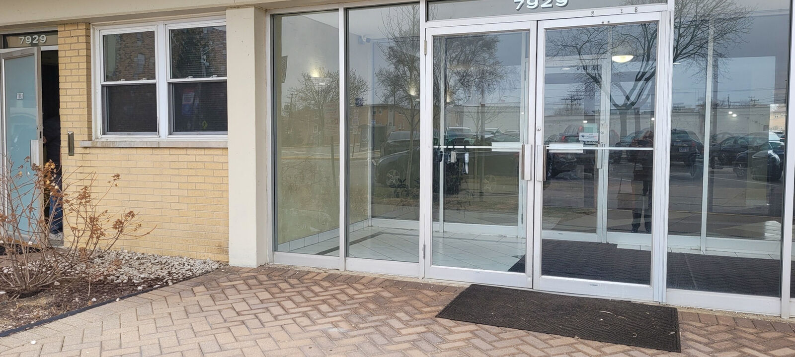 Property Photo:  7929 W Grand Avenue 101  IL 60707 