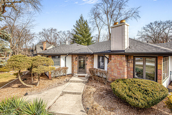 Property Photo:  11943 S 70th Court  IL 60463 