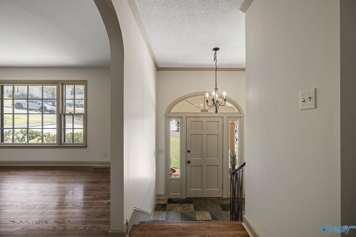 Property Photo:  1411 Dale Circle SE  AL 35801 