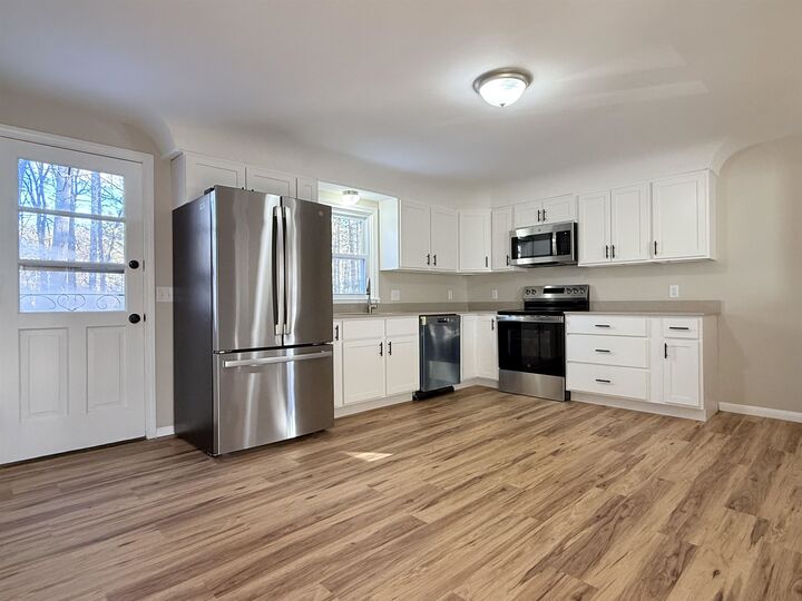 Property Photo:  131 Route 13  NH 03033 